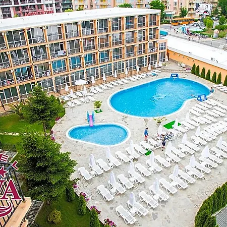 فندق Riva Park 4*